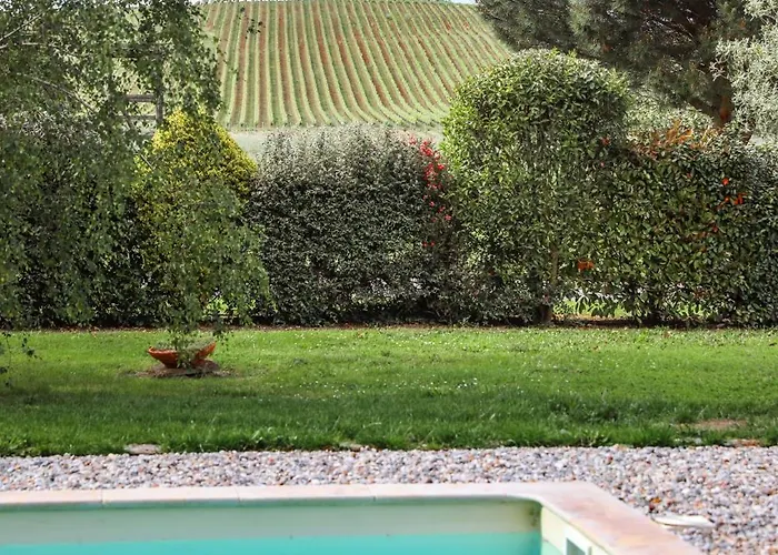 La Maison De Clement بيت للعطل